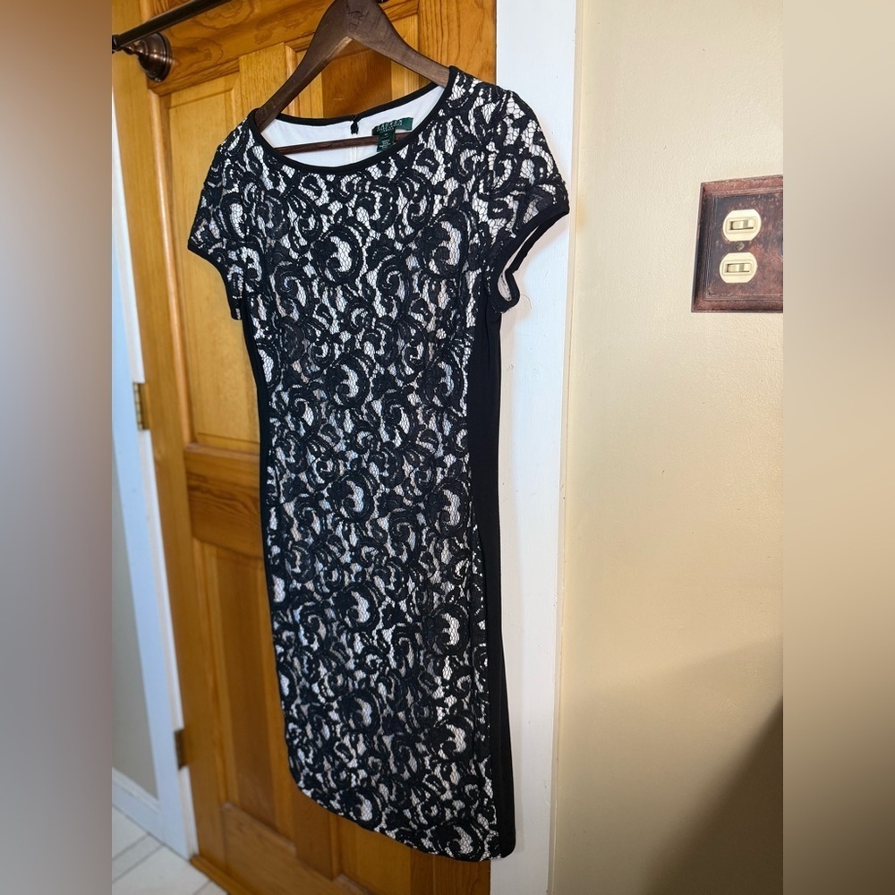 Lauren Ralph Lauren Elegant Black and White Lace Mini Dress - Picture 5 of 7